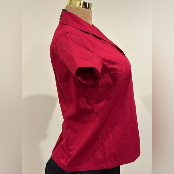 Talbots NWT Red Short Sleeves Collar Button Down Blouse Sz MP. 100% Cotton. - Picture 5 of 15